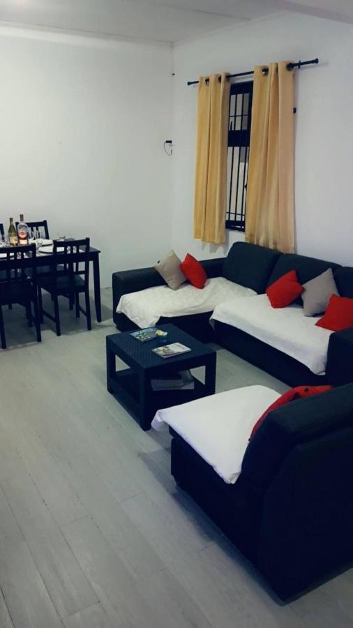 Residence Frangipani Pereybere Beach Buitenkant foto
