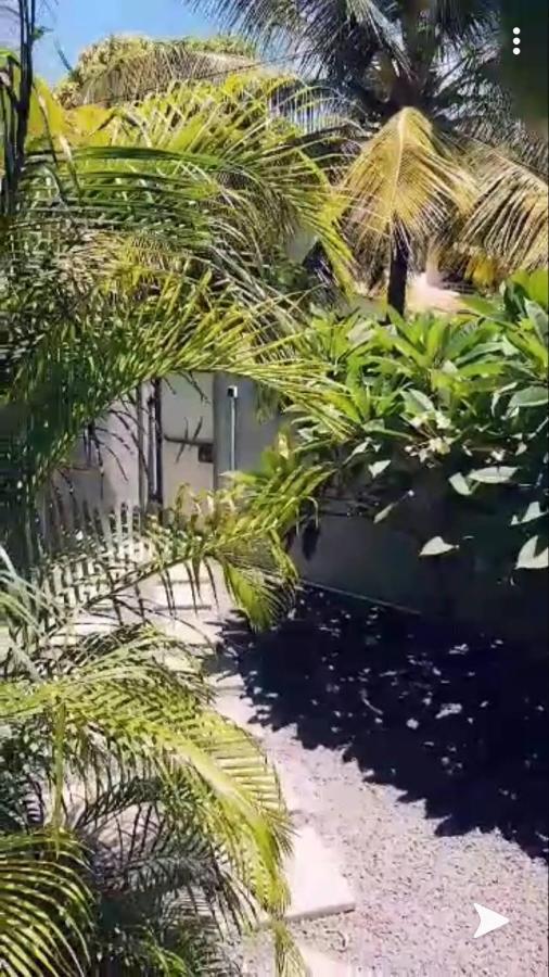 Residence Frangipani Pereybere Beach Buitenkant foto
